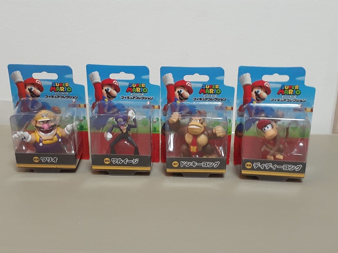 スーパーマリオ フィギュアコレクション 32種 まとめ売り。