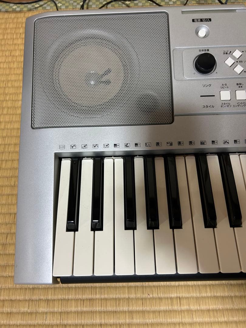 【美品】ヤマハ PSR-E323 電子キーボード