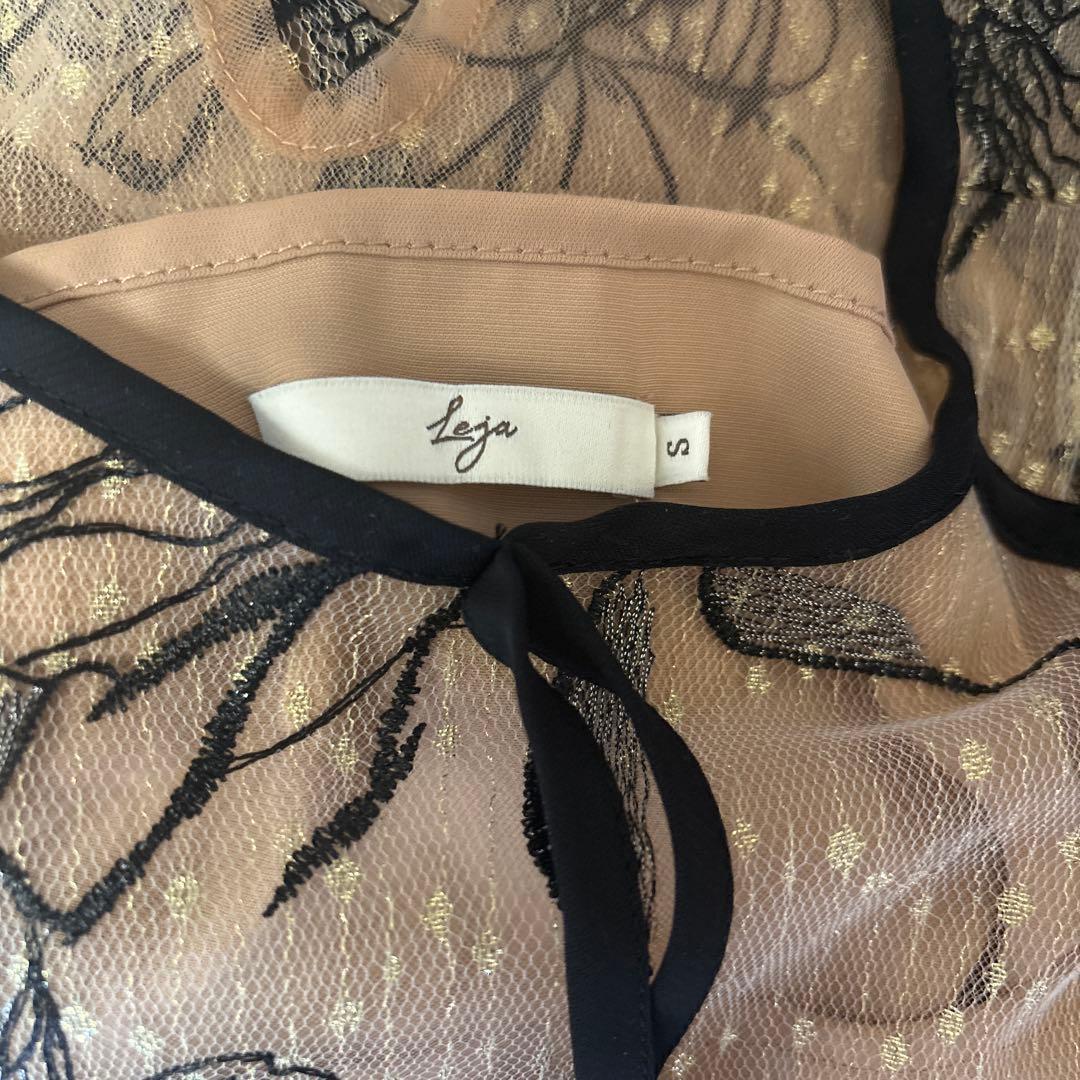 LEJA 花柄刺繍フロントバックリボンパフスリーブマーメイドフレアドレス　S