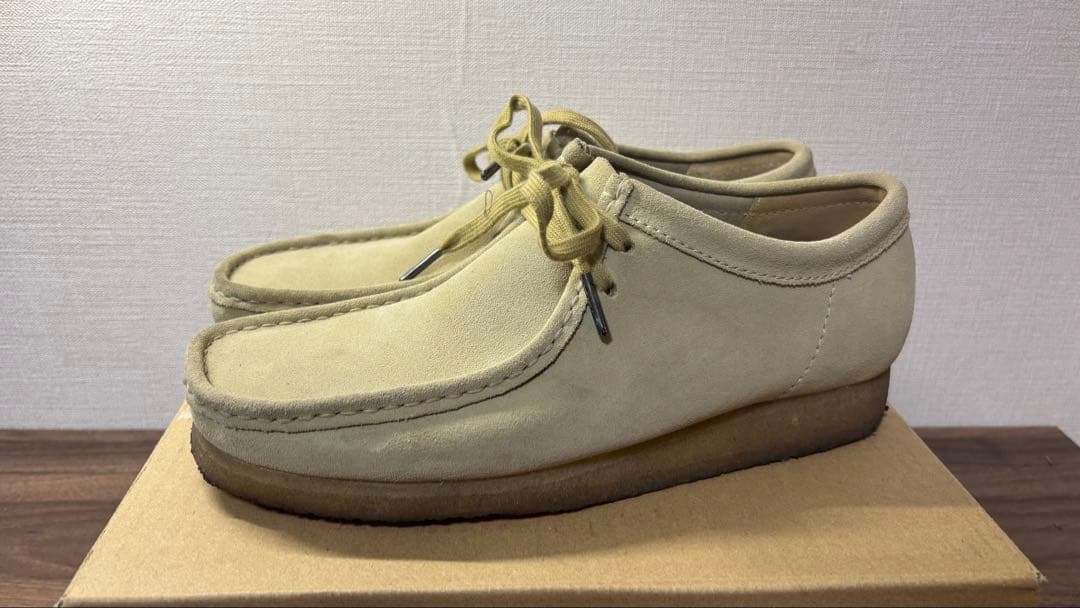 靴 Clarks wallabee
