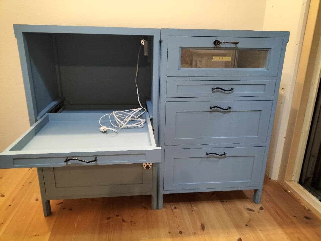 青色モダンデザインキャビネット