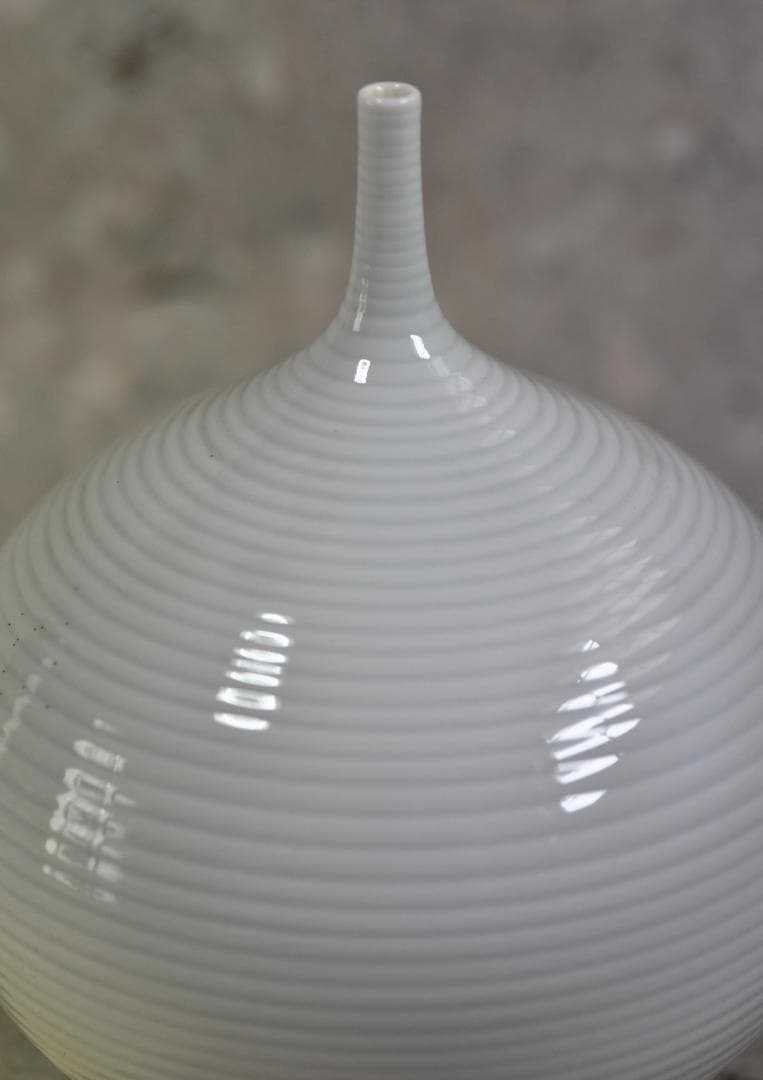 白磁細口線段壺【極上品】山口幹彦作　共箱