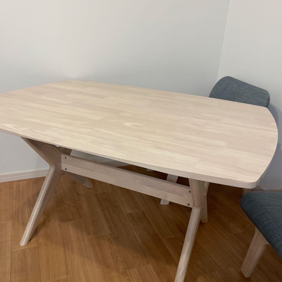 直接取引のみ　ニトリ　ダイニングテーブル