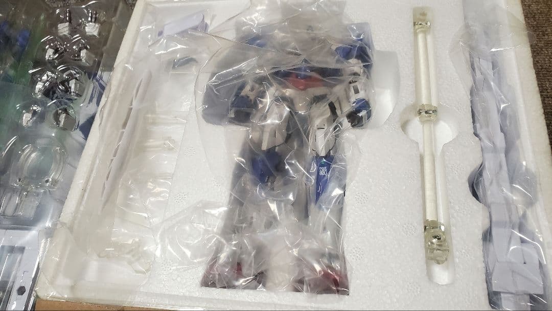 メタルビルド ダブルオークアンタ 美品