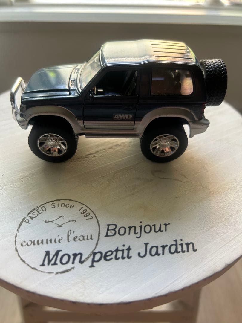 パジェロ　ミツビシ　ショート　オフロード　SUV ミニカー　希少　廃盤　レア