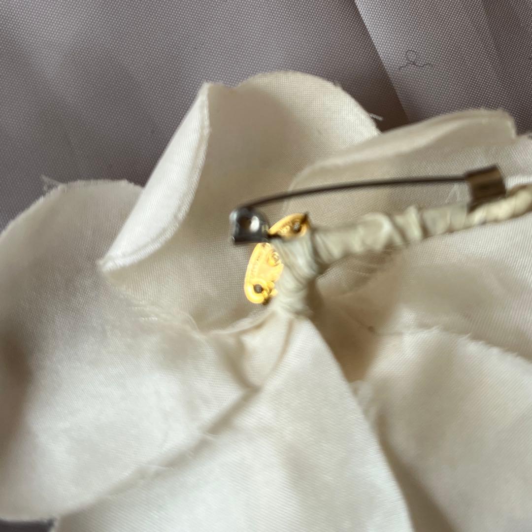 CHANEL シャネル/ ヴィンテージ　カメリアコサージュ・ブローチ　2個セット