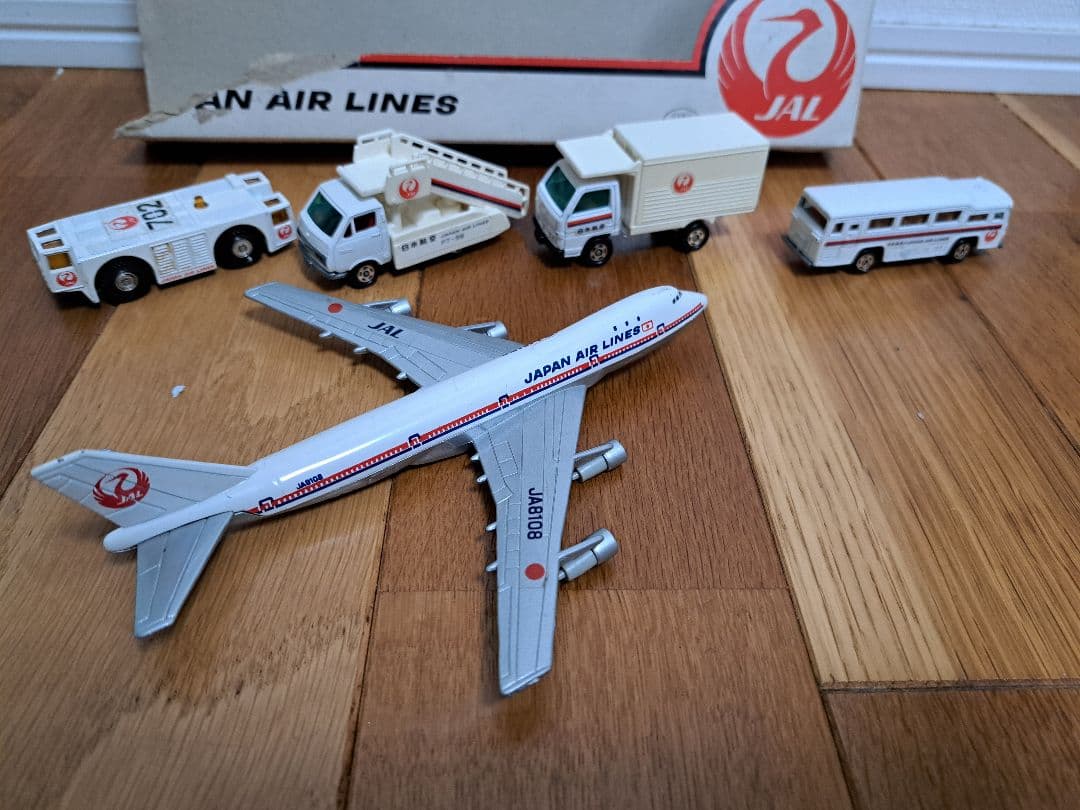 ★飛行機模型★JAL・PAN AN・NORTH WEST　トミカ