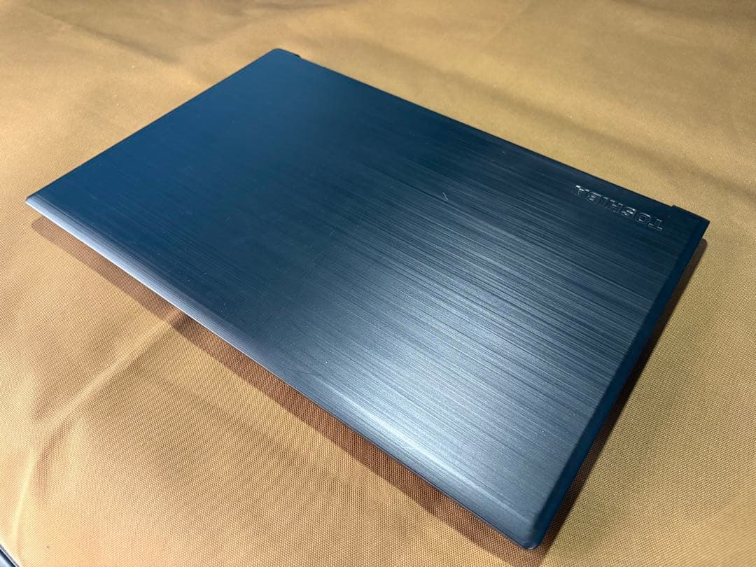 dynabook B65 第8世代i5 SSD256GB Win11