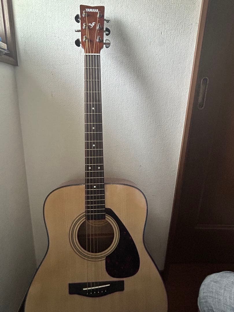 ギター YAMAHA F600