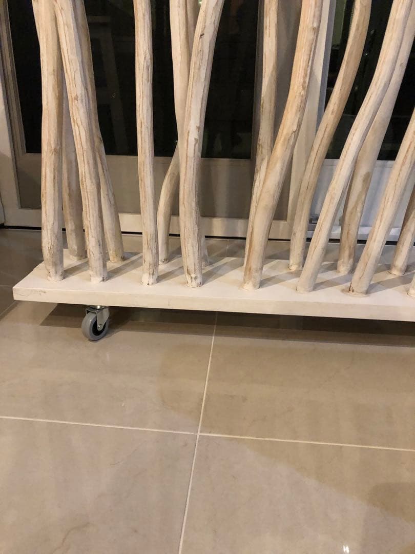 KARE アート　オブジェ　パーテーション　ルームディバイダー