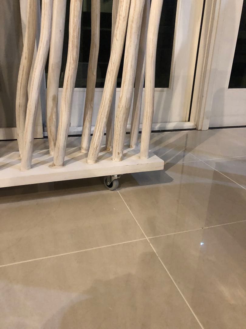 KARE アート　オブジェ　パーテーション　ルームディバイダー