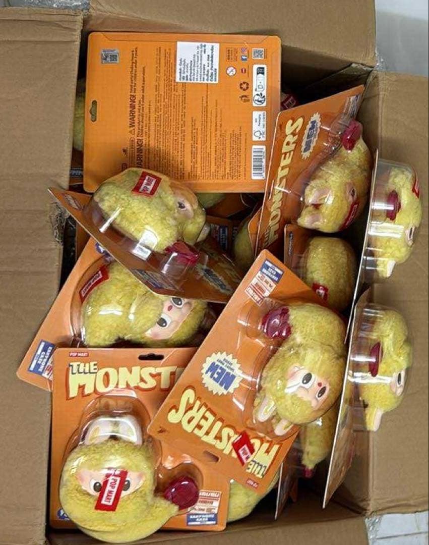 ラブブ Wacky Mart Series Earphone Case 10個