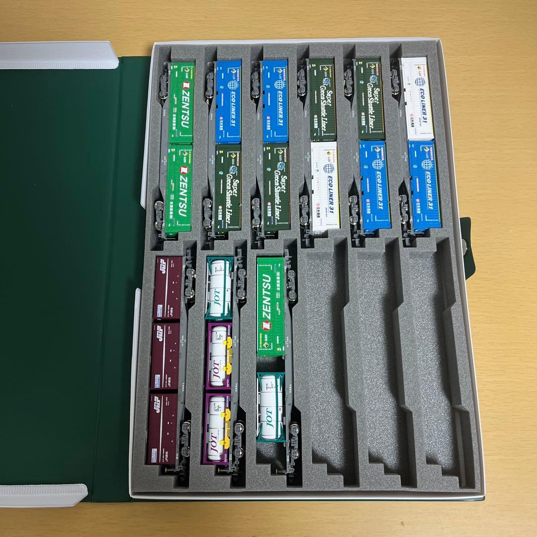 Nゲージ 鉄道模型セット 収納ケース付き