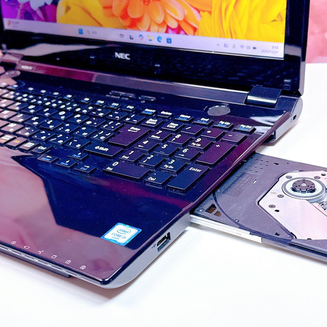 美品✨新品SSDで爆速✨ windows11 ノートパソコン✨カメラ ブルーレイ