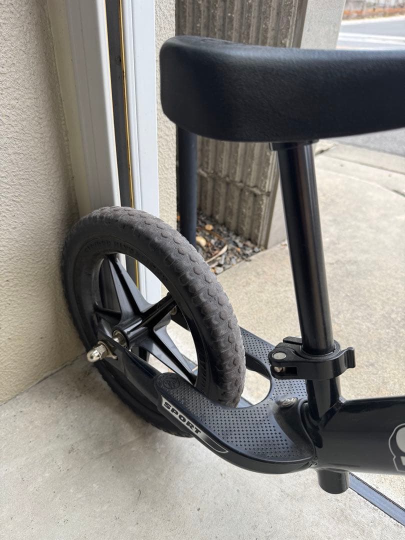 STRIDER（ストライダー)スポーツモデル 12インチ （ブラック）