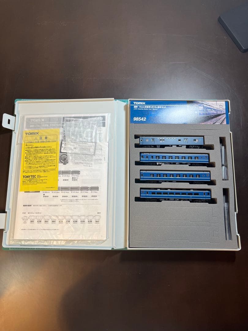 TOMIX 98542と98543 14-500系客車（まりも）基本、増結セット