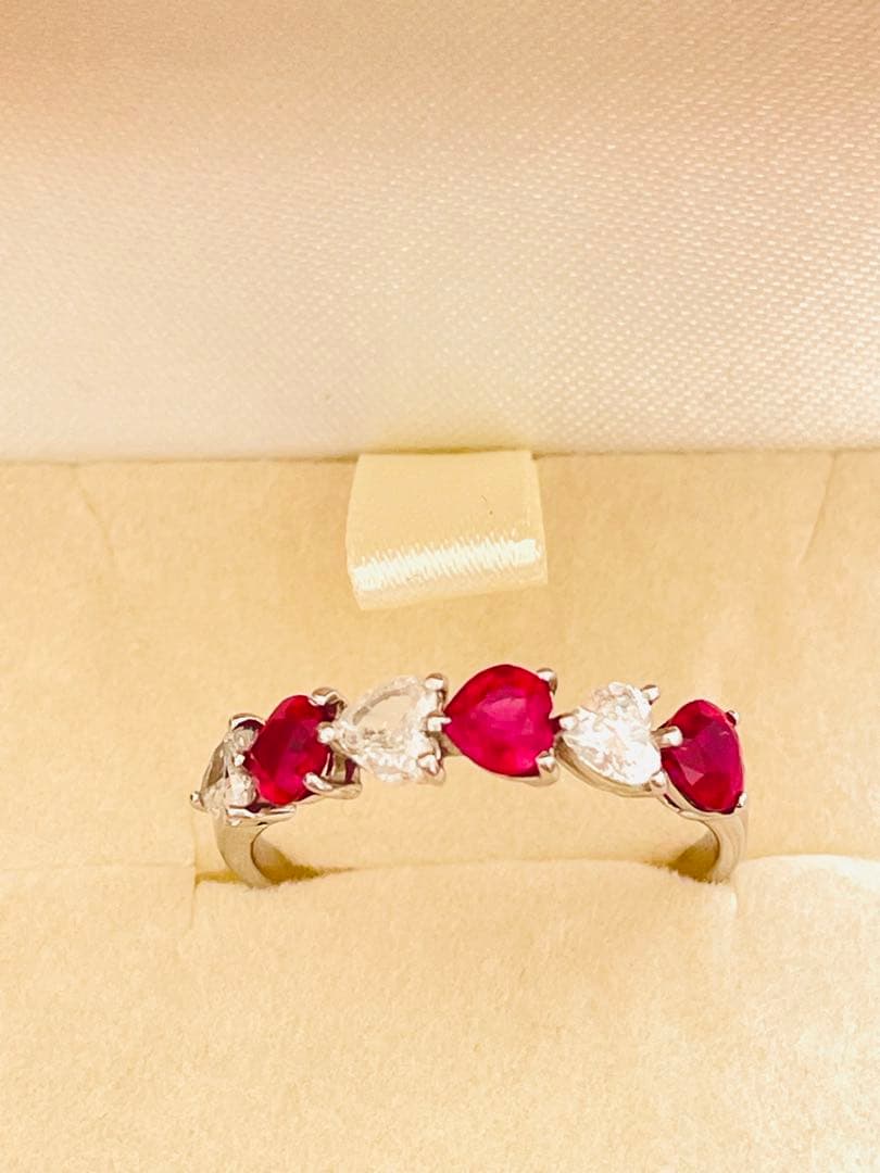 こんこん様　ルビーandダイヤモンド　ハートエタニティリング