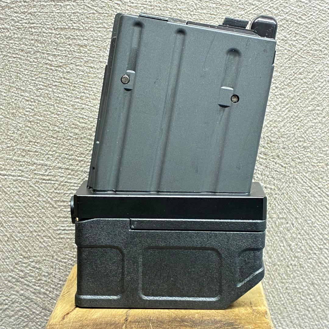R7-29 東京マルイ GBB M4 マガジンアダプター 外部ソース仕様