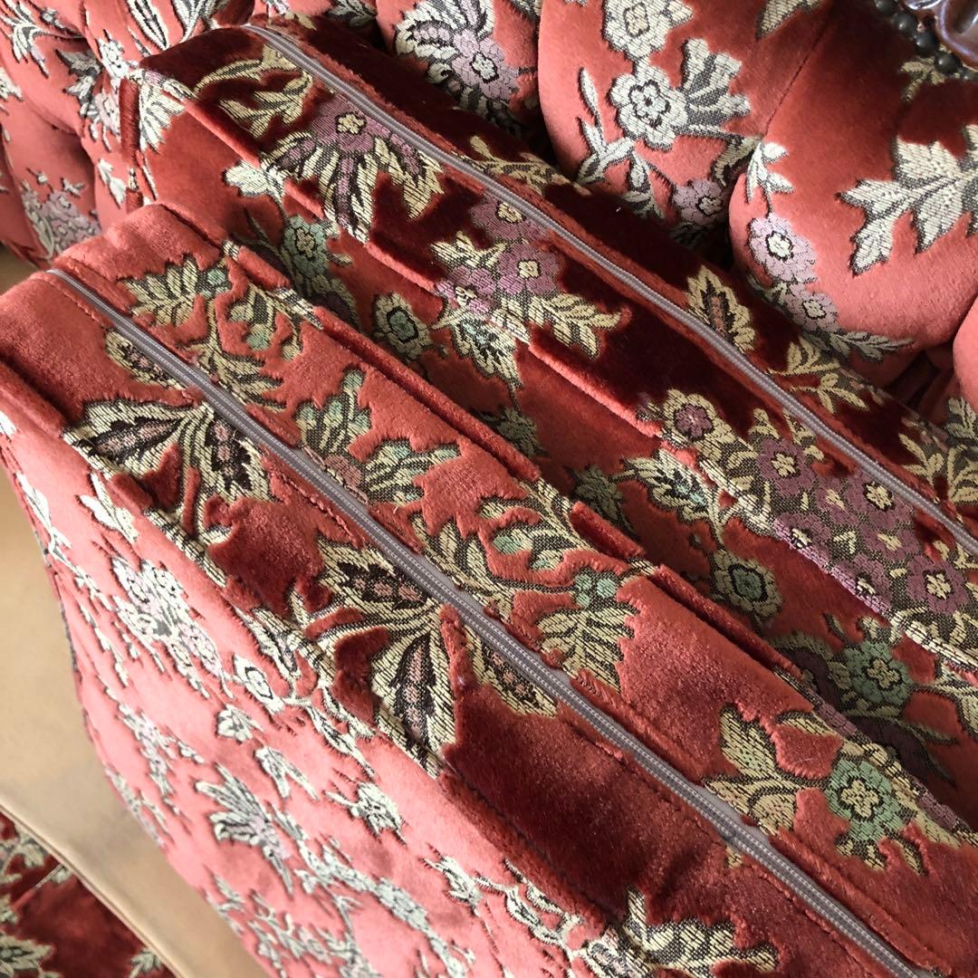 金華山 イタリア　ビクトリアンスタイル 3人掛けソファ 赤色 花柄