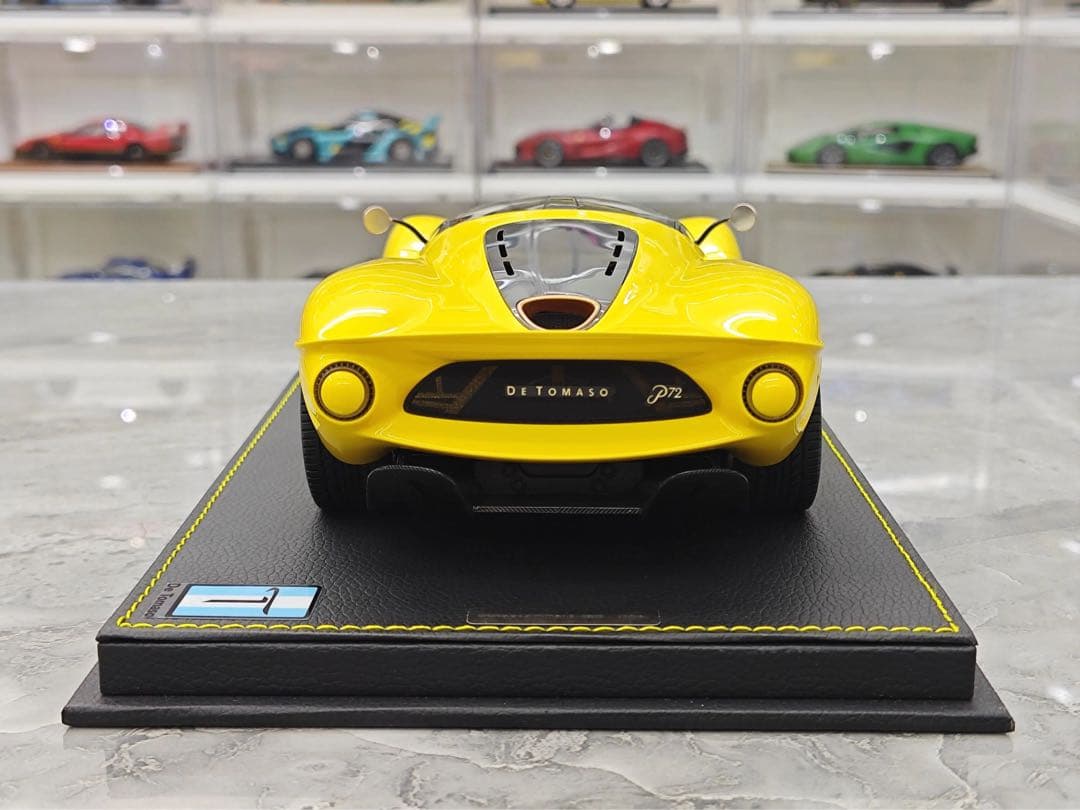 peako ピーコ 1/18 デ・トマソ P72 2024 ミニカー 当日発送