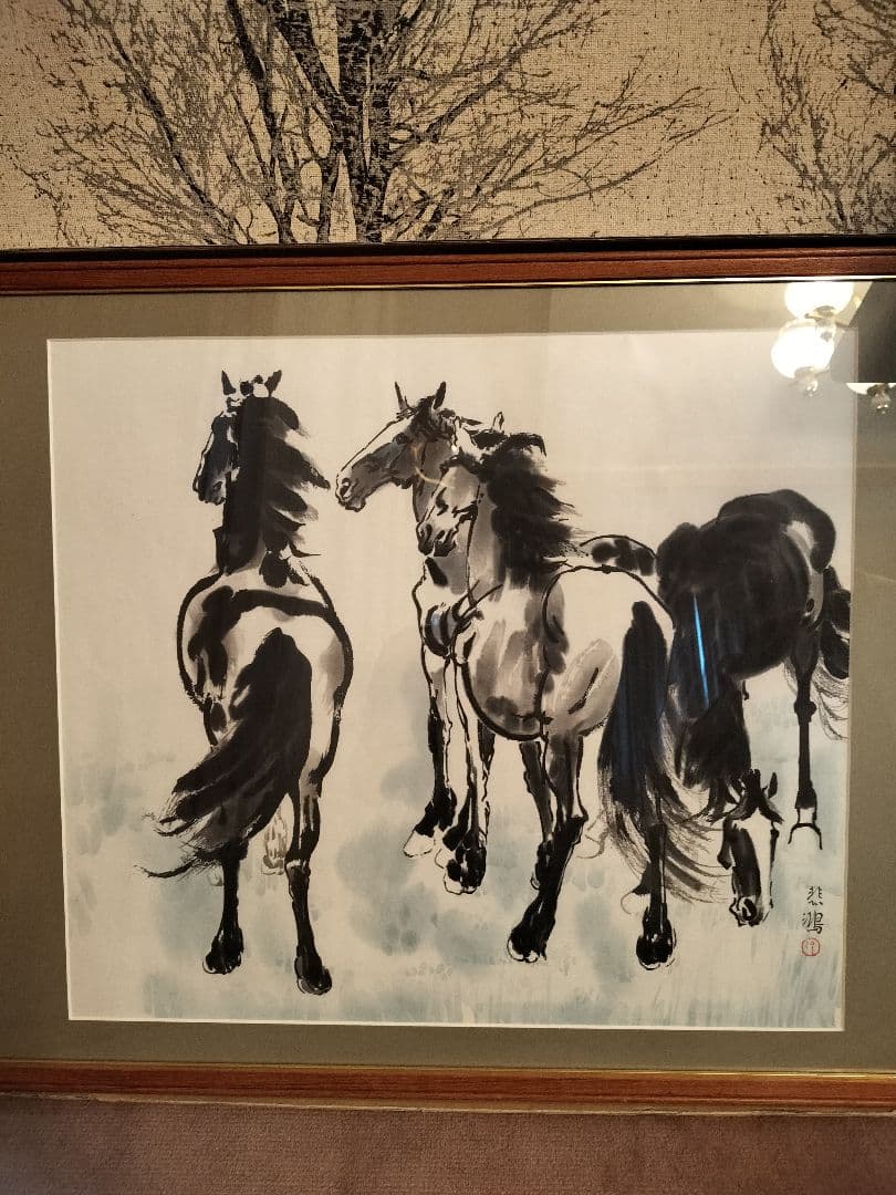 古美術品　徐悲鴻　中国絵画　中国美術　馬の図　水墨　印有　額入り