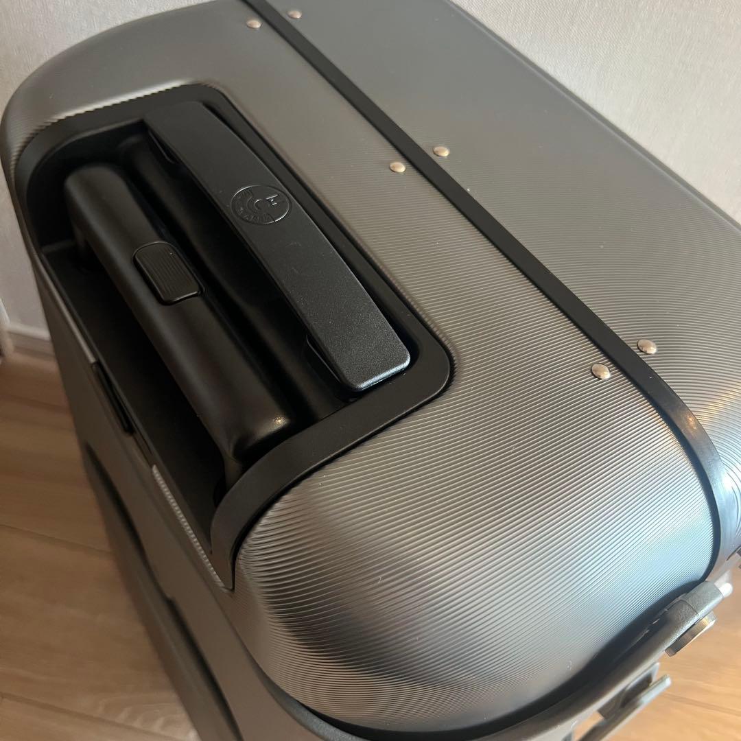 機内持ち込みタイプ 子どもが乗れる キッズキャリー 乗れるキャリーキャリーバッグ