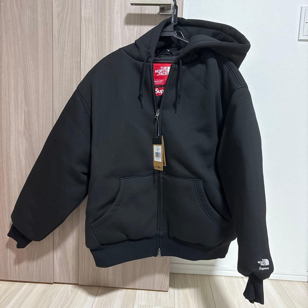 The North Face x Supreme ブラックフーディ