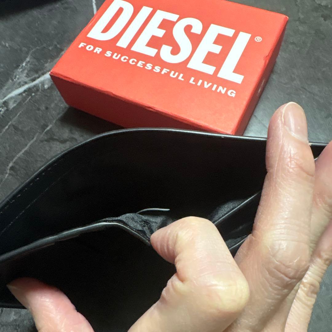 DIESEL 二つ折り財布 黒