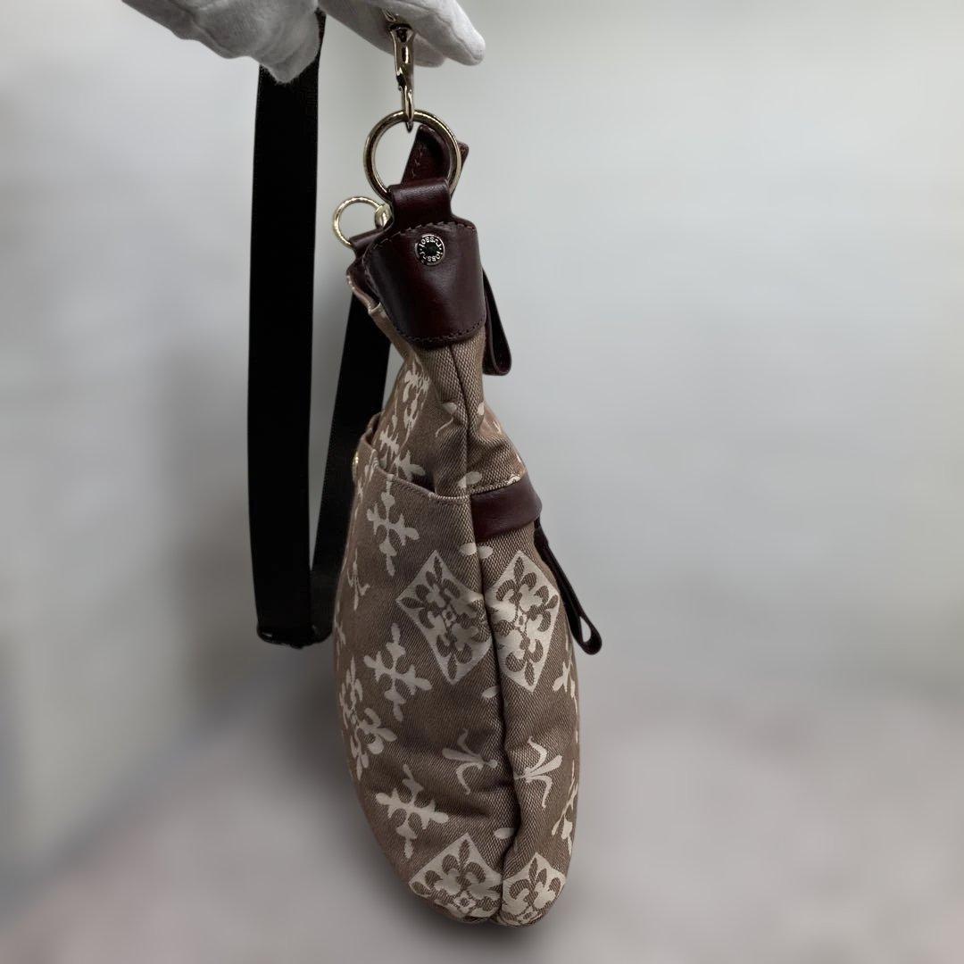 新品未使用❣️ russet ラシット キャンバス ショルダーバッグ ブラウン