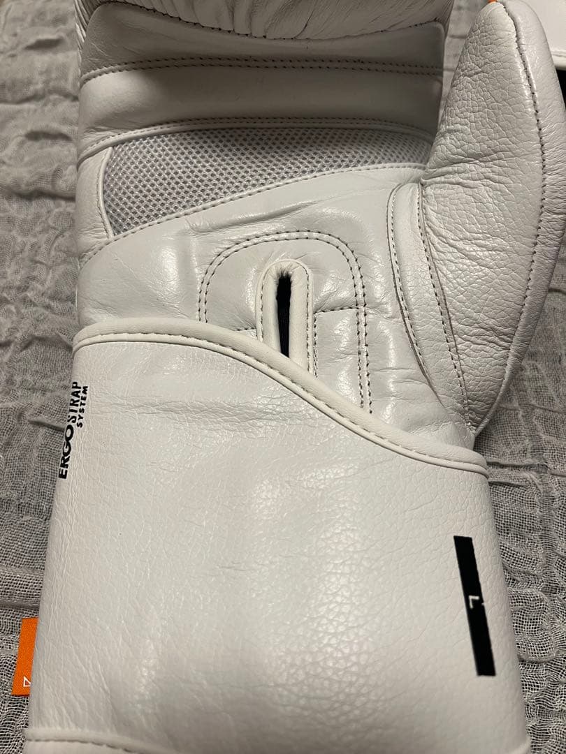 RIVAL RB50 バッググローブ ホワイト