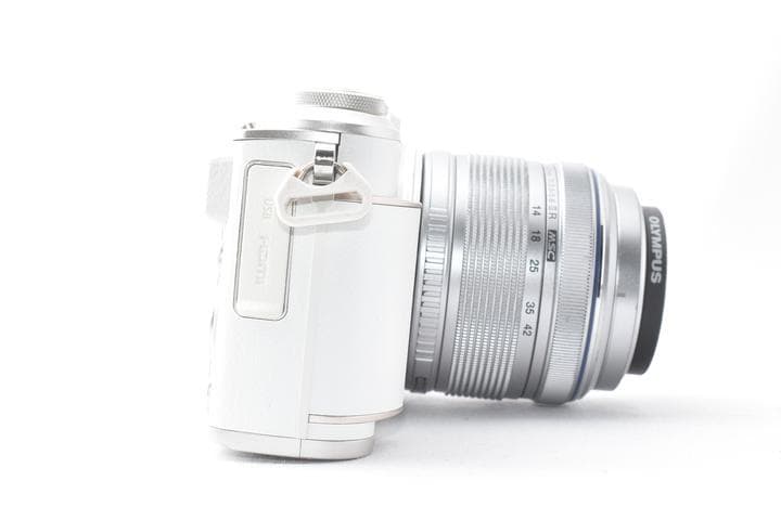 【美品】 OLYMPUS PEN E-PL10 ホワイト レンズキット