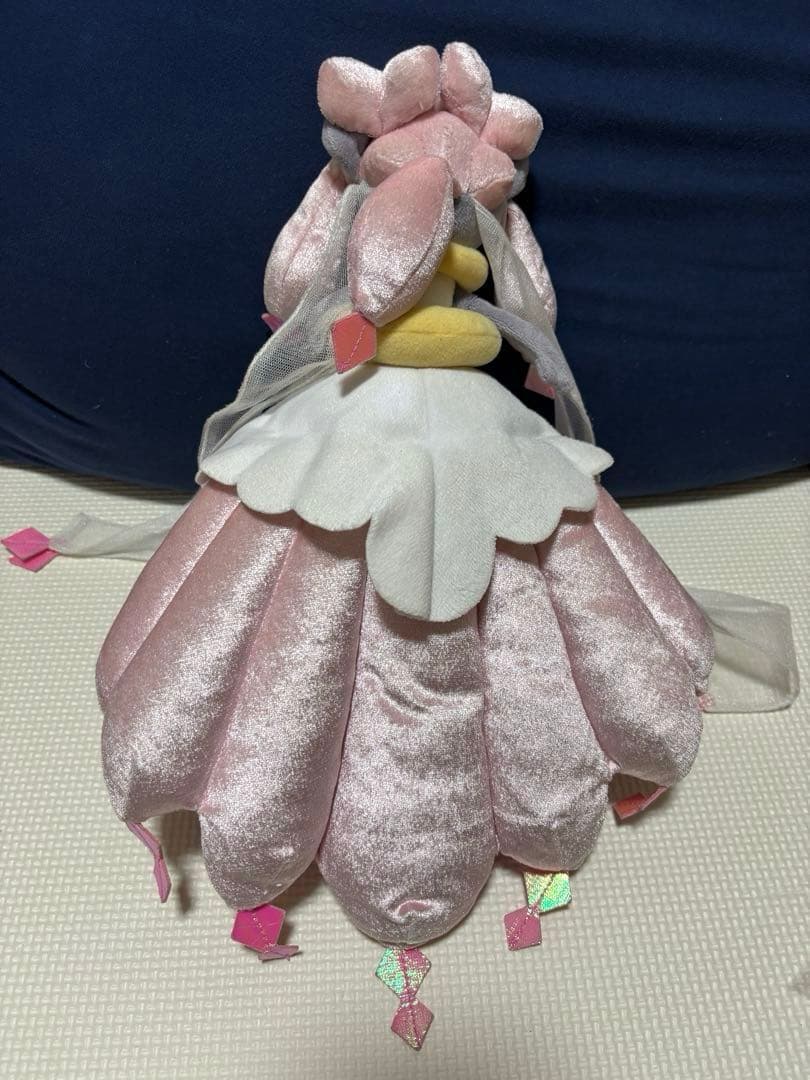 ポケモン　メガディアンシー　ぬいぐるみ