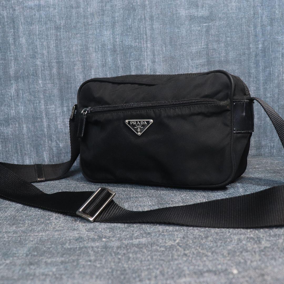 PRADA カメラバッグ ショルダーバッグ ナイロン 三角ロゴ プラダ