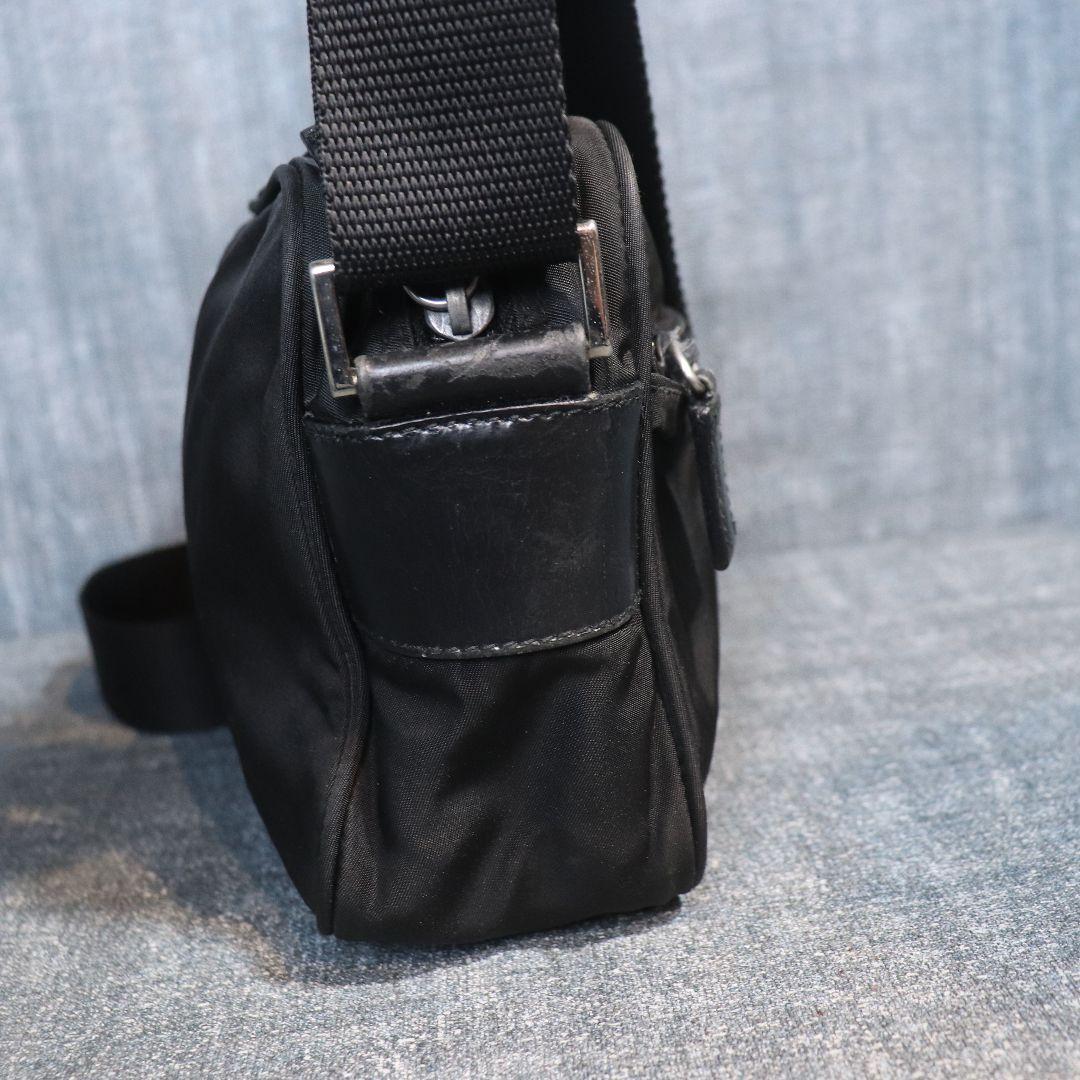 PRADA カメラバッグ ショルダーバッグ ナイロン 三角ロゴ プラダ