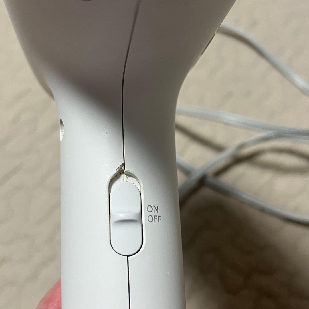 【ジャンク】パナソニック　ナノケア　ドライヤー　EN-NA0J ホワイト