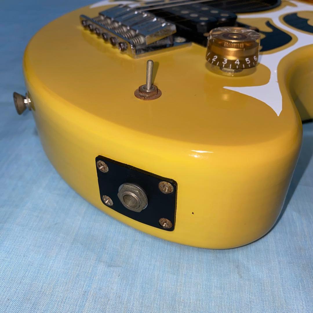 フェルナンデスZo3ミニエレキギター イエロー アンプ内蔵