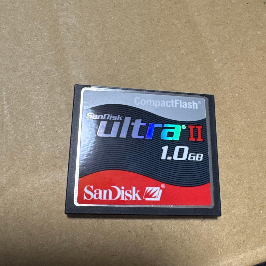 Roland サンプラー SP-404