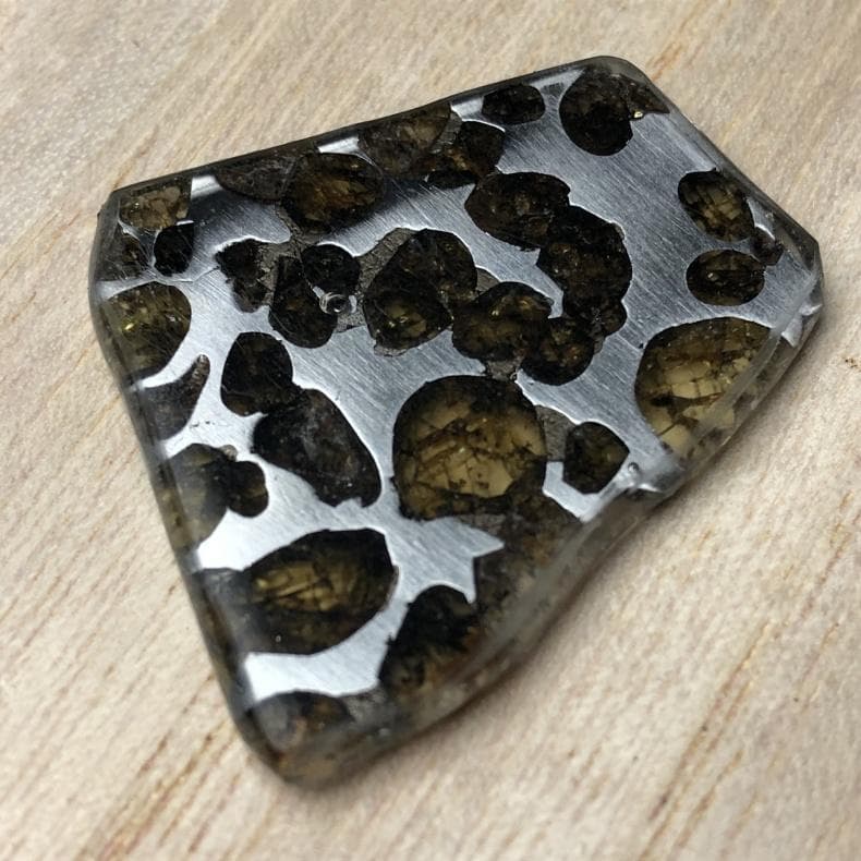 A*様 隕石 アルタイ隕石　原皮付き　石鉄隕石　パラサイト隕石　２点　重さ53ｇ