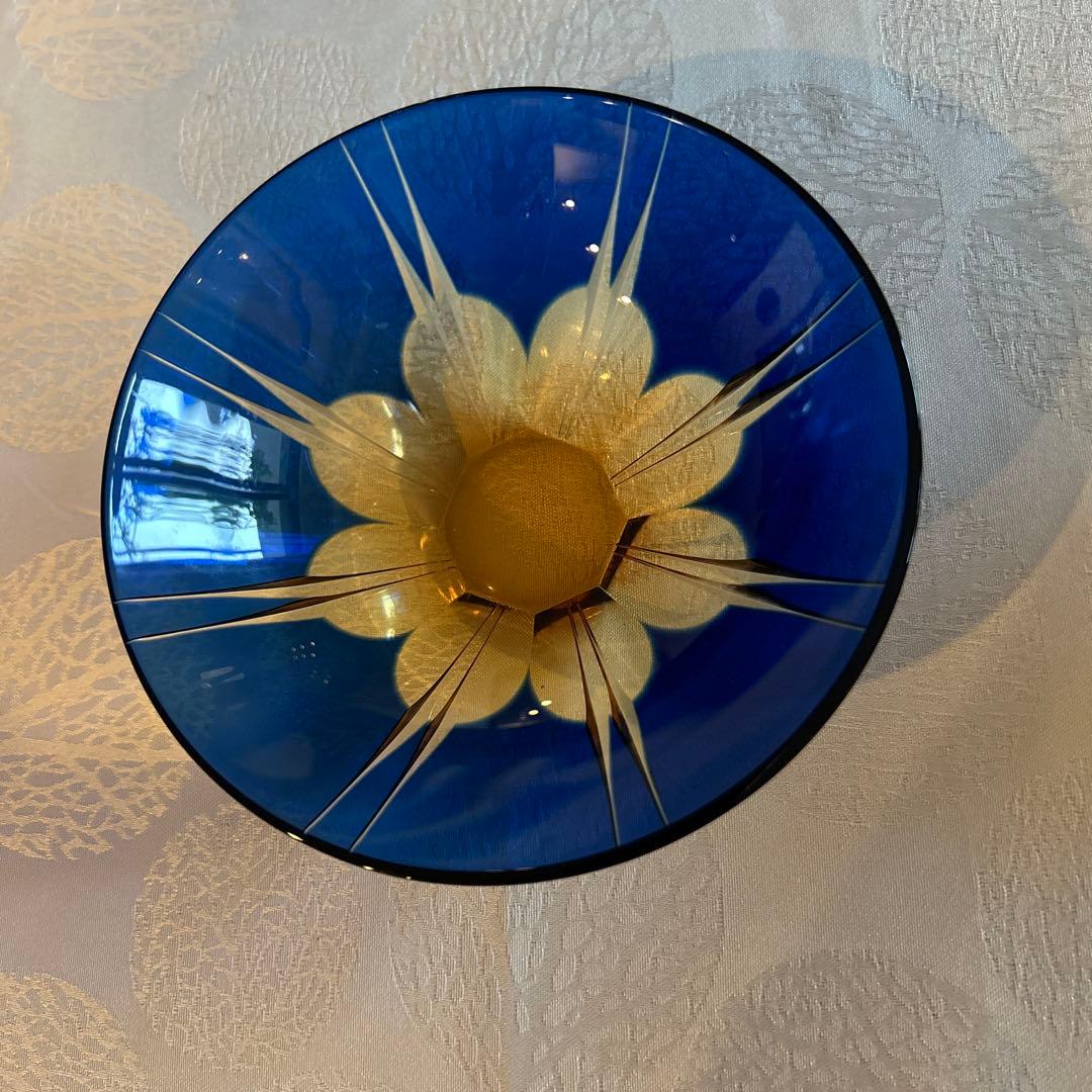 ガラス抹茶茶碗