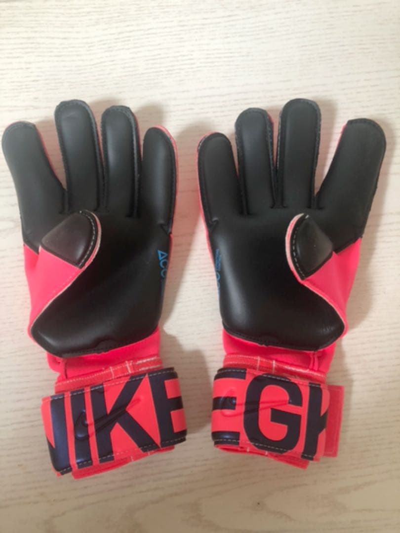 【新品】NIKE キーパーグローブ   10