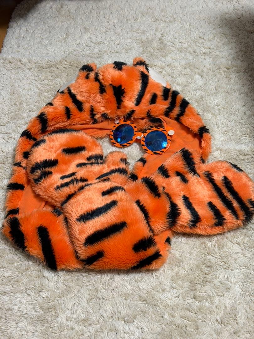 ティガーマフラーキャップとティガーサングラスセット