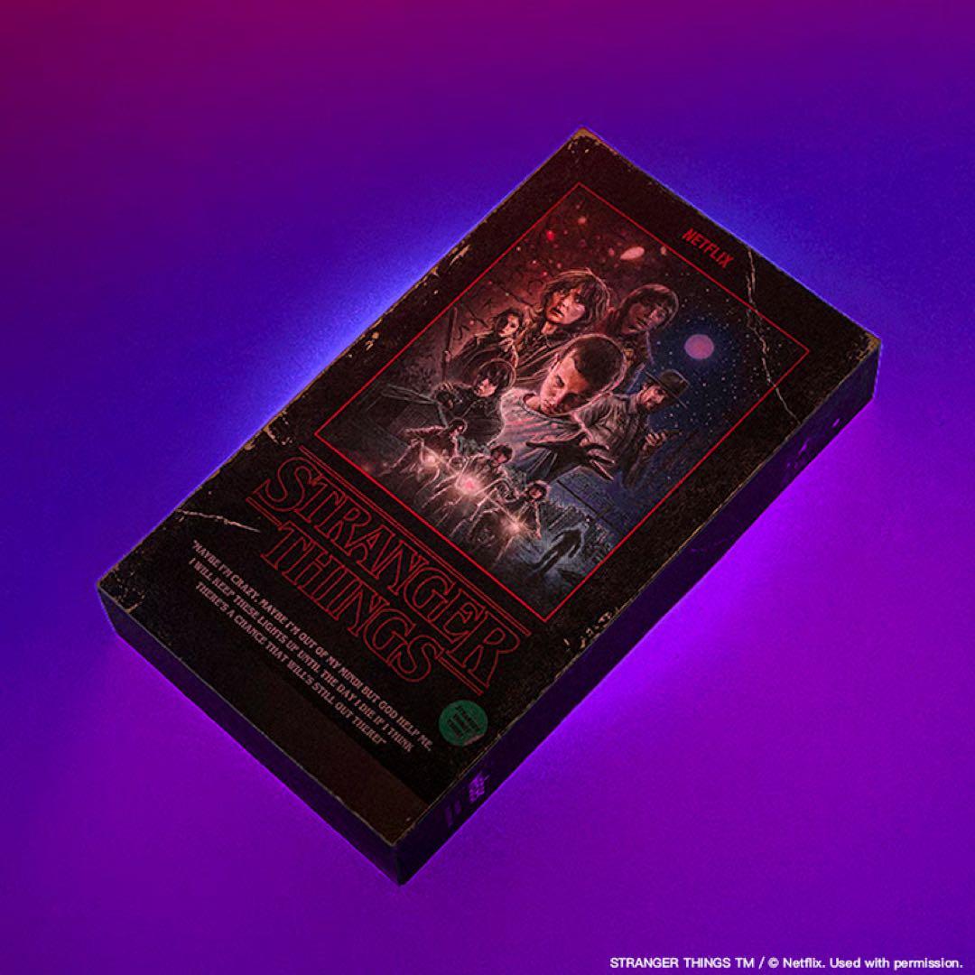 レア品 STRANGER THINGS Tシャツ XL