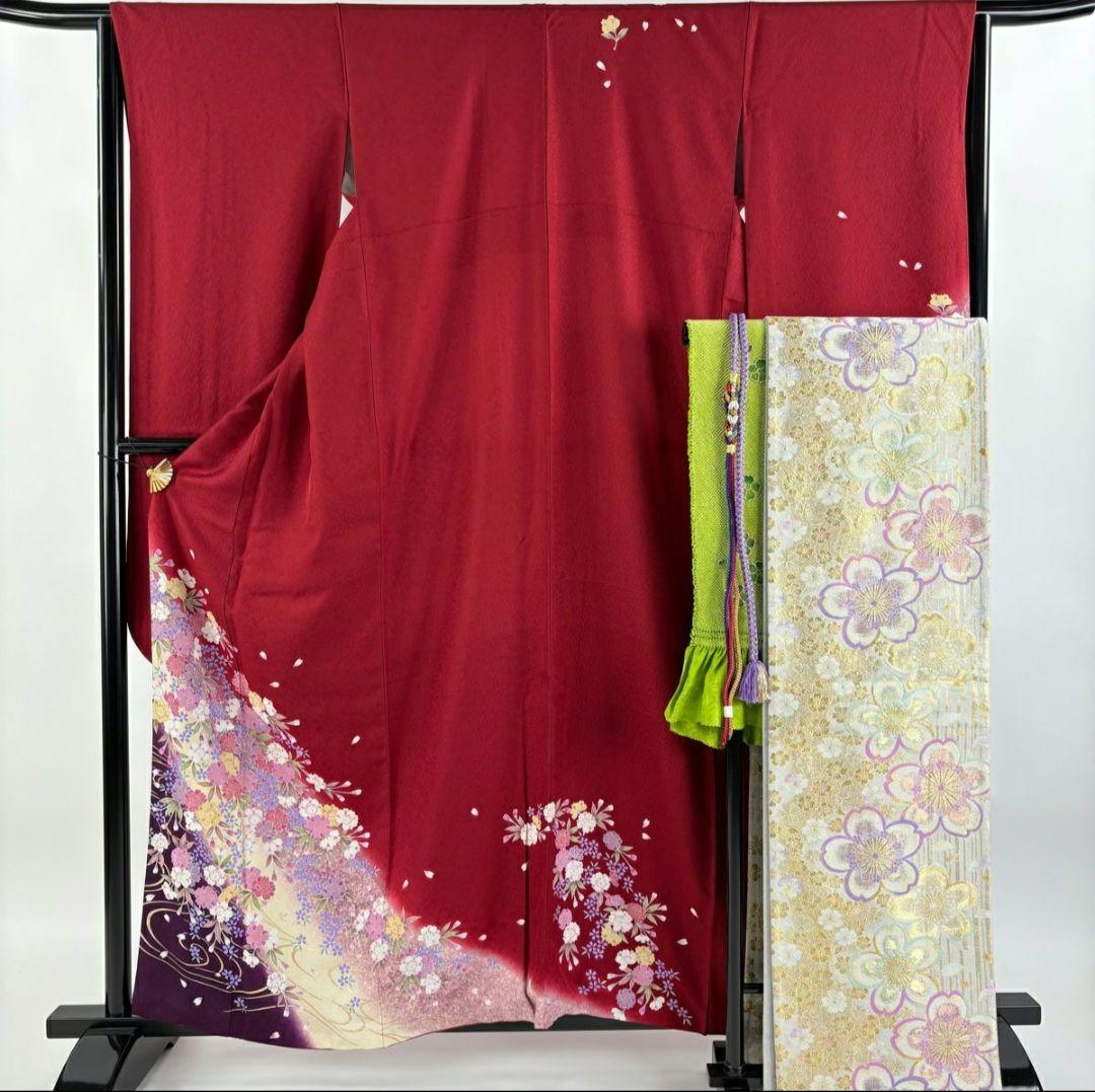 【美品】【振袖フルセット】枝垂れ桜 流水 金糸 金彩 赤