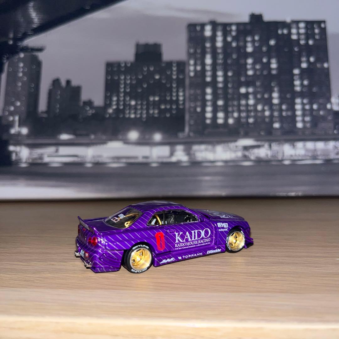 1/64 街道ハウス 日産 スカイライン GT-R (R34) V1 パープル