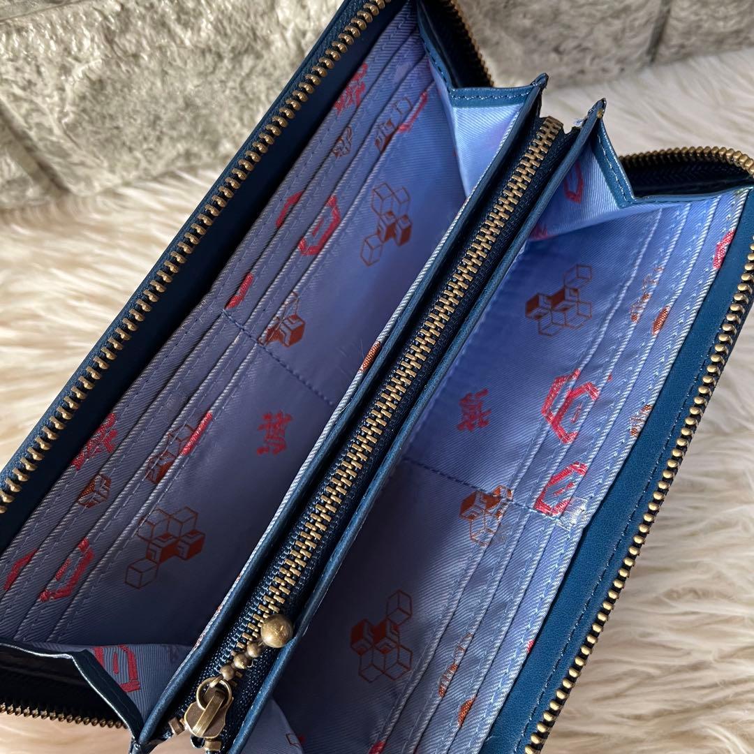 【新品未使用】希少　鬼滅の刃　冨岡義勇モデル　レザー　ラウンドファスナー長財布