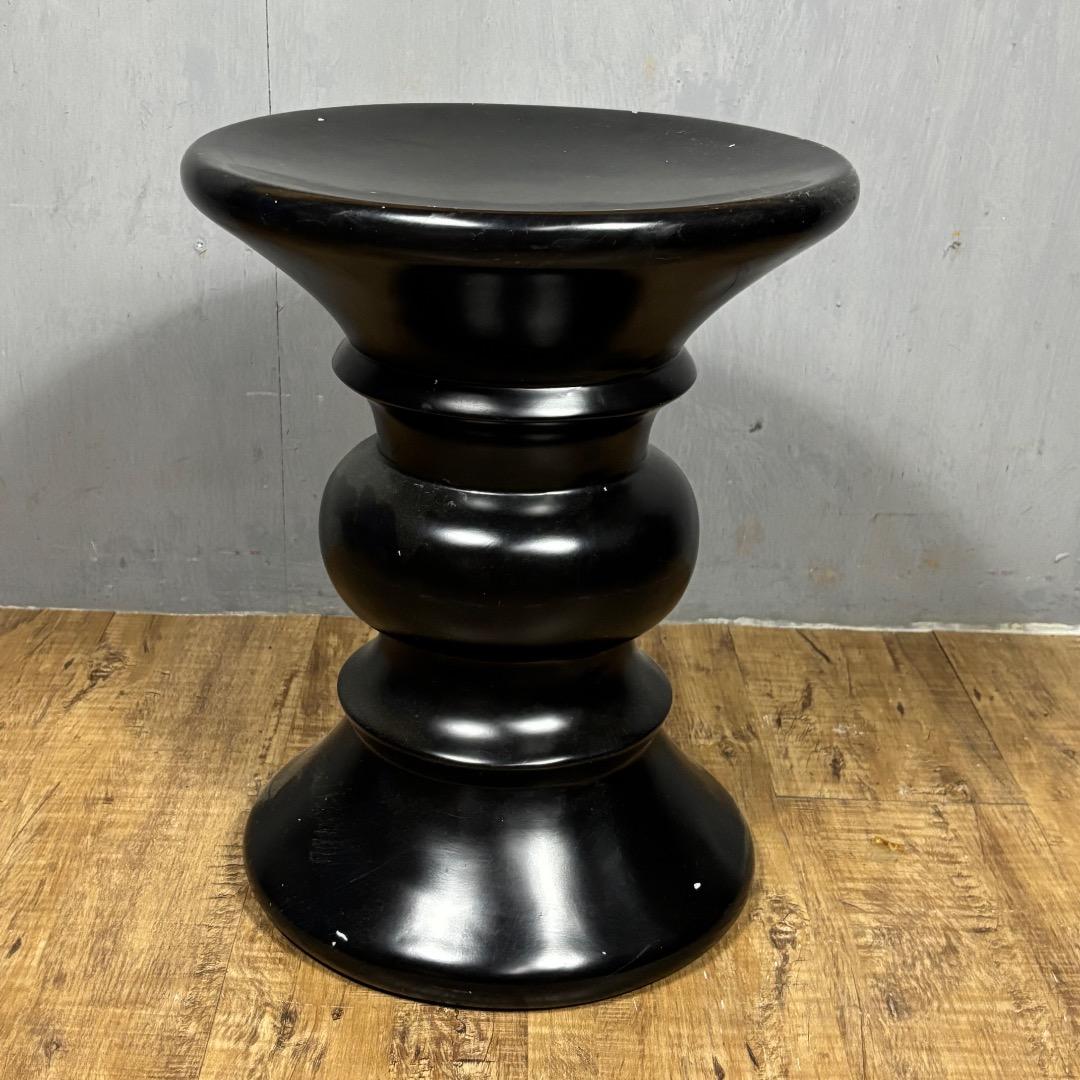 ミッドセンチュリーデザイン　ファイバーグラス イームズモチーフ スツール 丸椅子