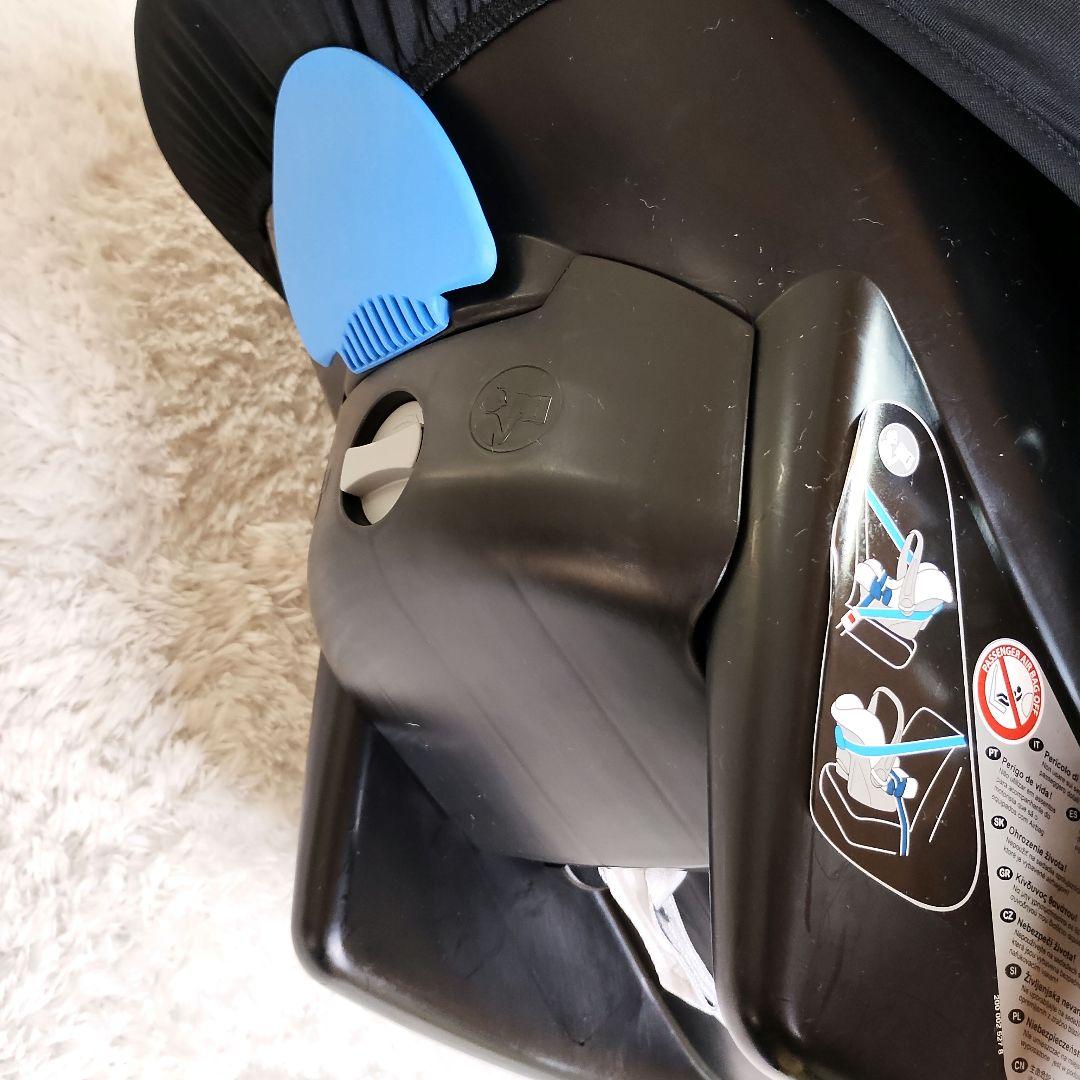 メルセデスベンツ✨️チャイルドセーフティーシート　チャイルドシート　取扱説明書付