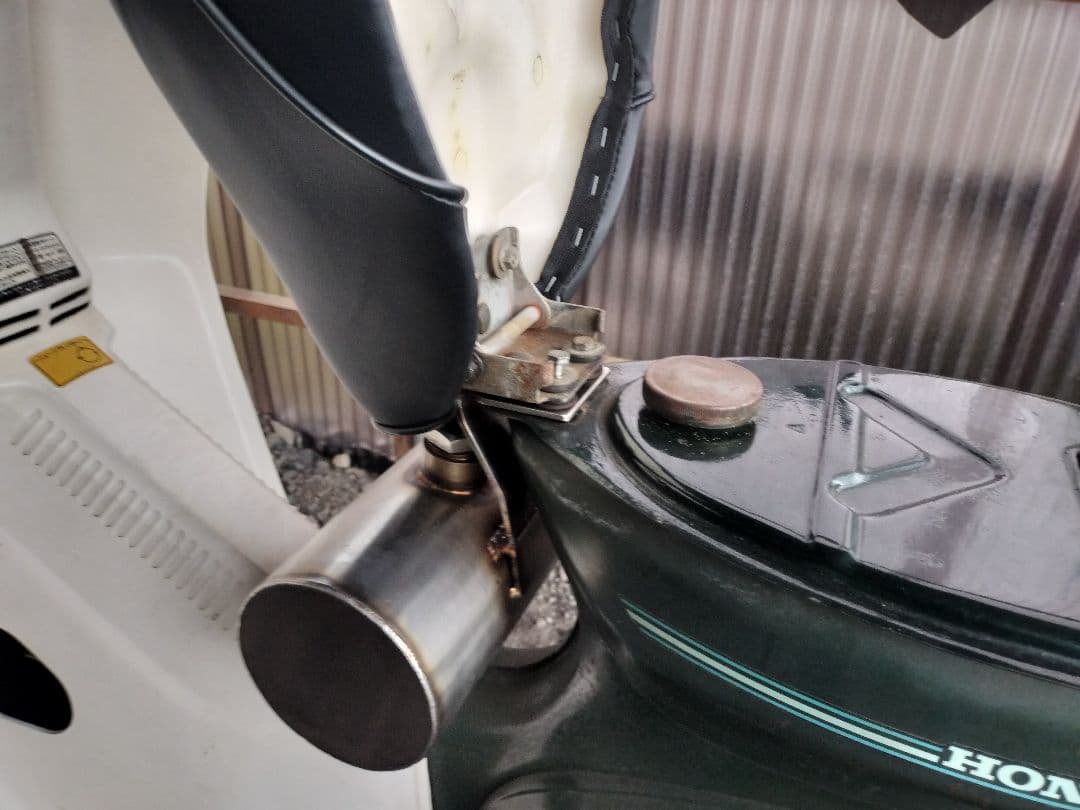 ホンダ　スーパーカブ　燃料タンク　　HONDA　Super　cub