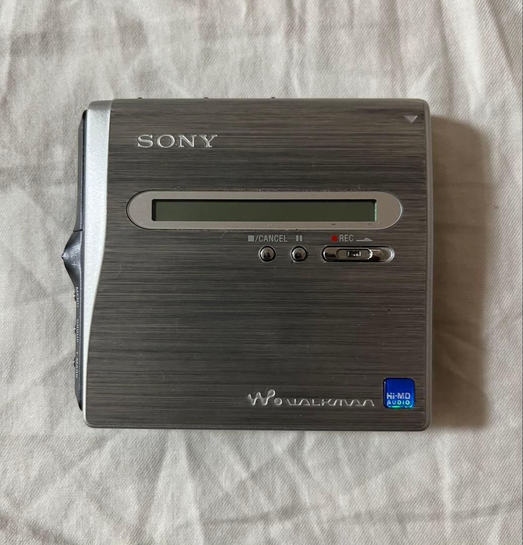MDウォークマン　SONY MZ-NH1