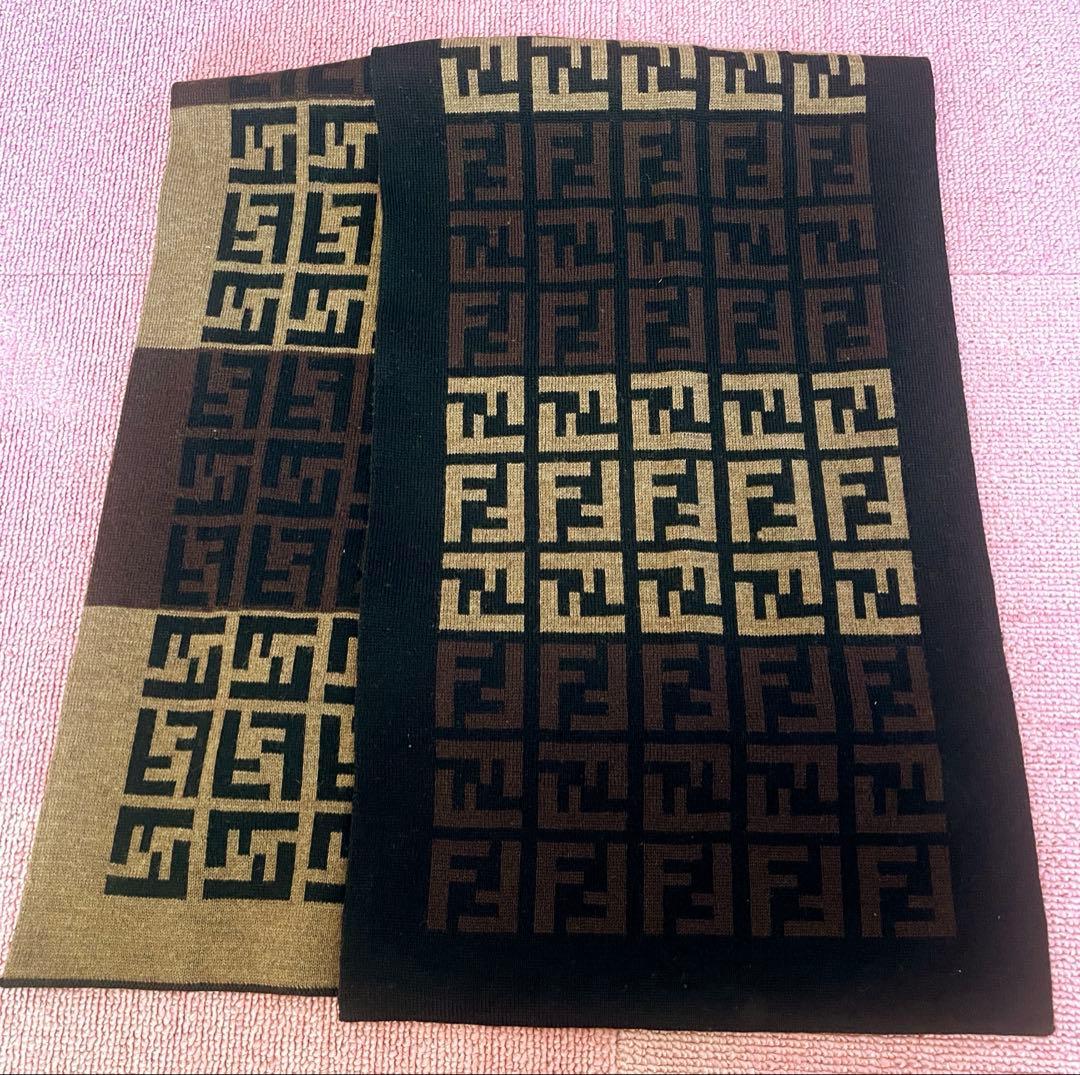 FENDIリバーシブル　ユニセックス　マフラーストール